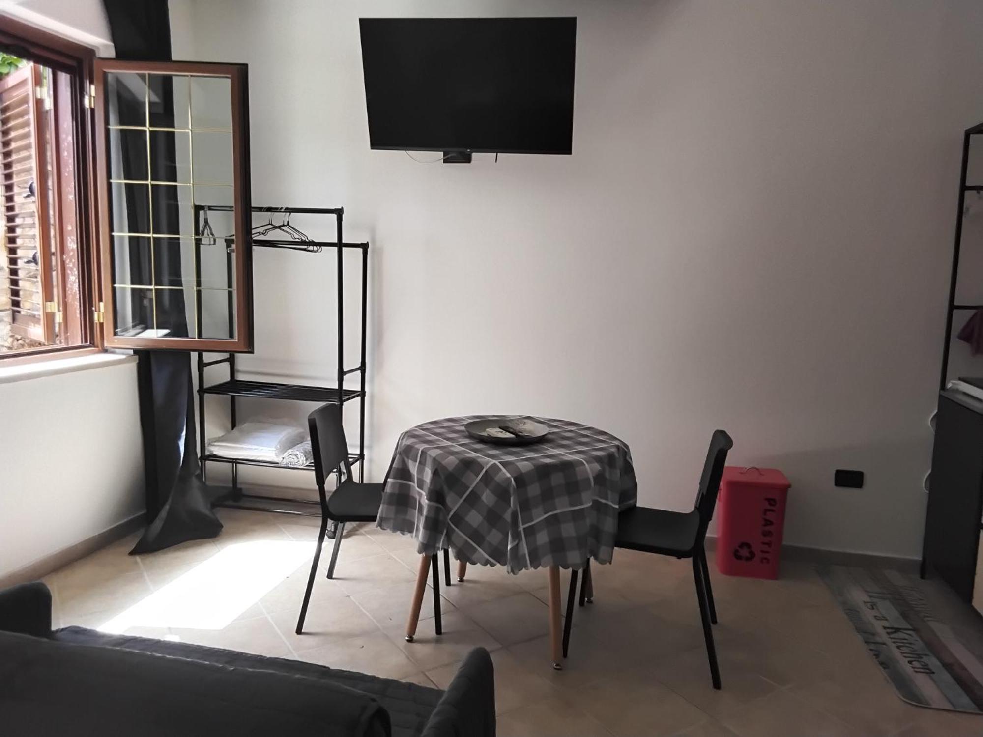 L'Oasi Apartment Montesilvano Bagian luar foto